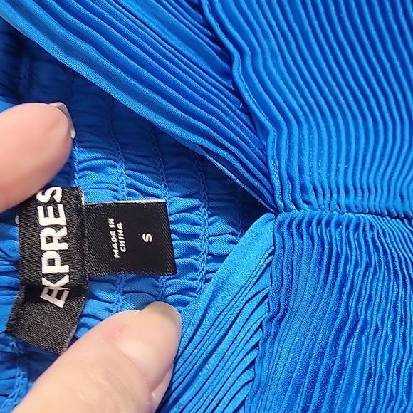 Express - Picture 3 of 4